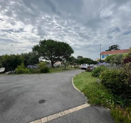 Location Maison Saisonniere 4 A 6 Pers * Prefailles