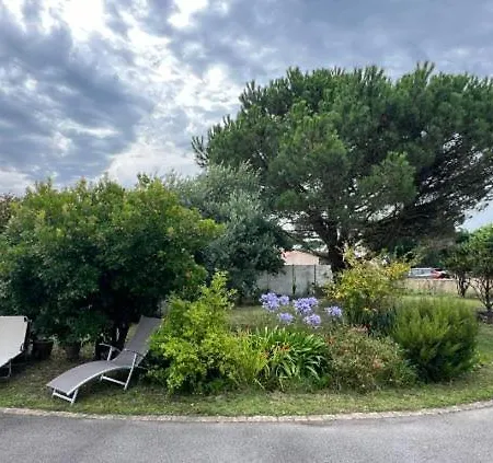Location Maison Saisonniere 4 A 6 Pers *